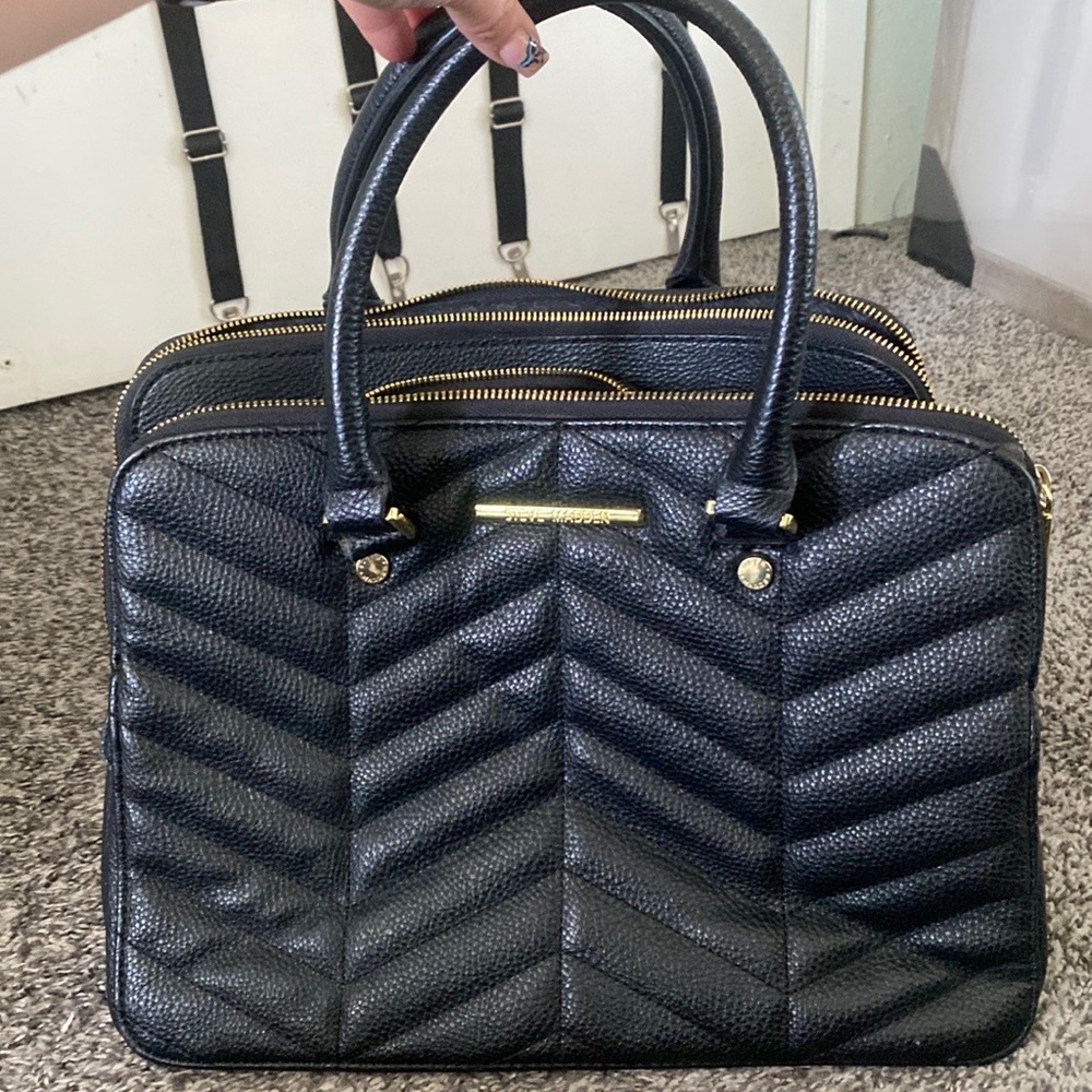 STEVE MADDEN Black Purse